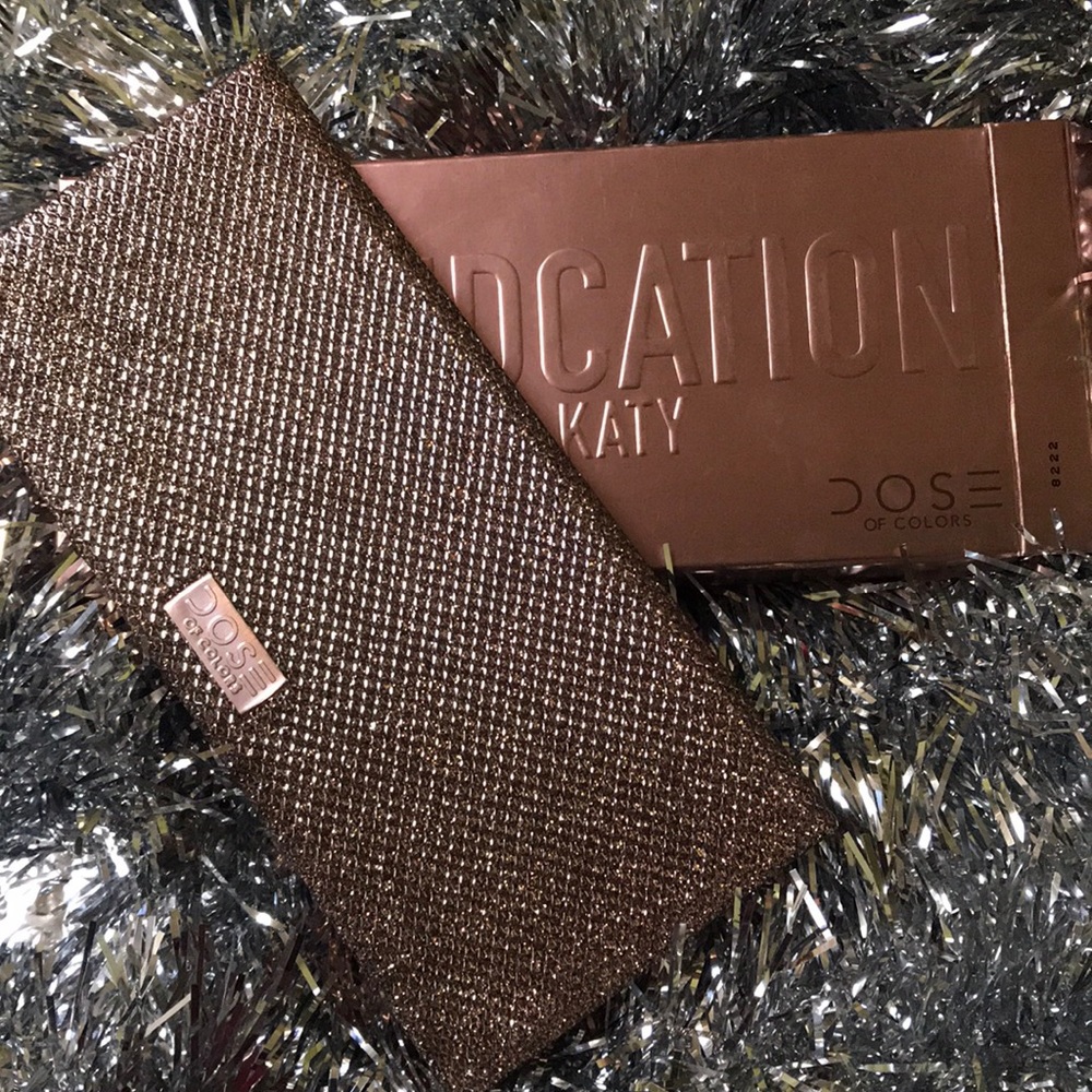 DOSE OF COLORS DESY X KATY EYESHADOW PALETTE